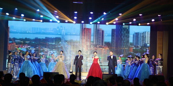 1581562232530090.jpg 9、房地產公司、物業公司歌舞《再一次出發》.jpg